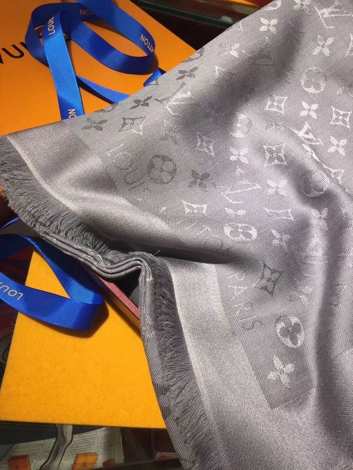 Louis Vuitton Scarf LV00107